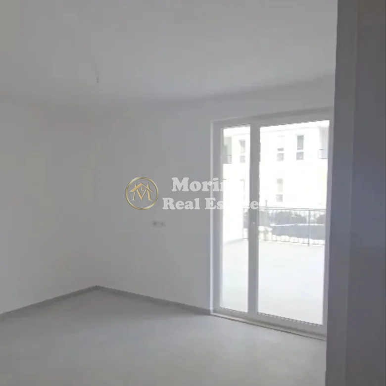 Qera | Ambjent Biznesi | Univers City | 550 €/muaj 3