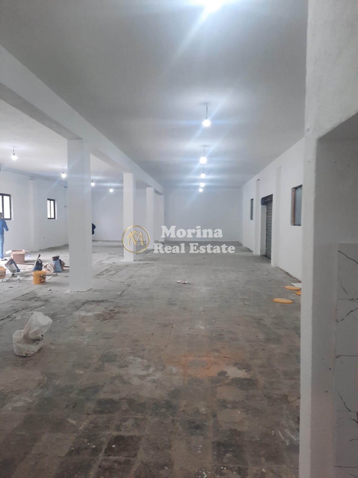 Qera | Ambjent Biznesi | Kafja e Rremës | 1500 €/muaj 4