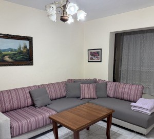 Qera | Apartament 1 + 1 | Ish Parku i Autobusave | 450 €/muaj
