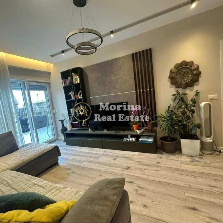 Shitje | Triplex | Kodra e Diellit 2 | 335000 € 3