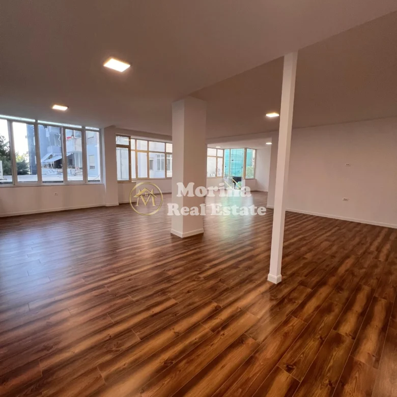 Qera | Ambjent Biznesi | Liqeni i Thatë | 1800 €/muaj