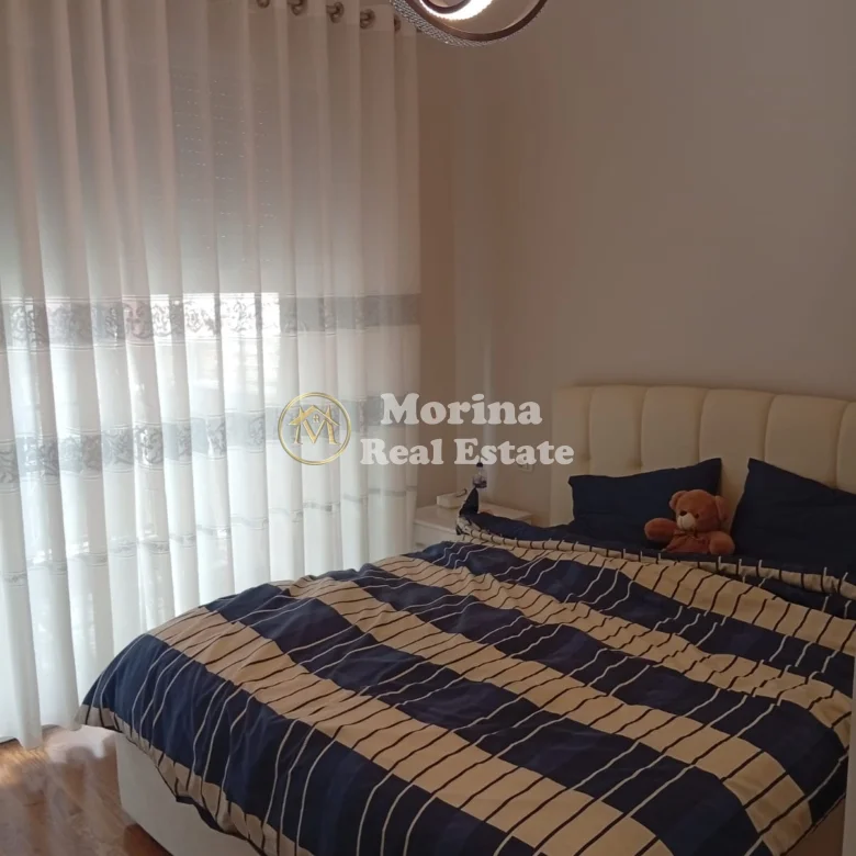 Shitje | Apartament 2 + 1 + 2 | Rruga 5 Maji | 190000 € 4