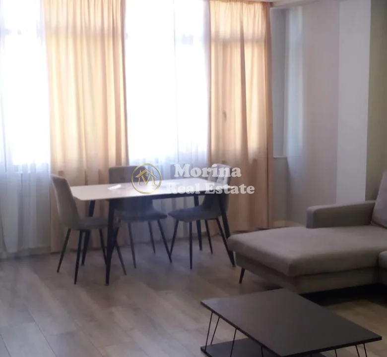 Shitje | Apartament 2 + 1 | Rruga Frosina Plaku | 269000 €