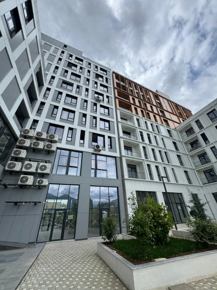 Qera | Apartament 1 + 1 | Bulevardi i ri | 800 €/muaj 1