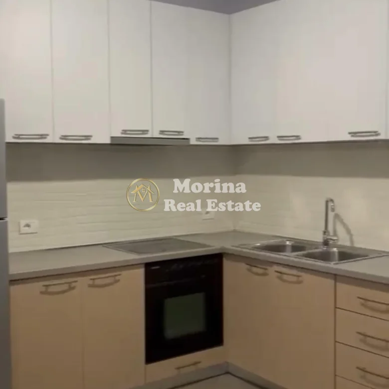Qera | Apartament 2 + 1+2+Ballkon | Yzberisht | 450 €/muaj 2