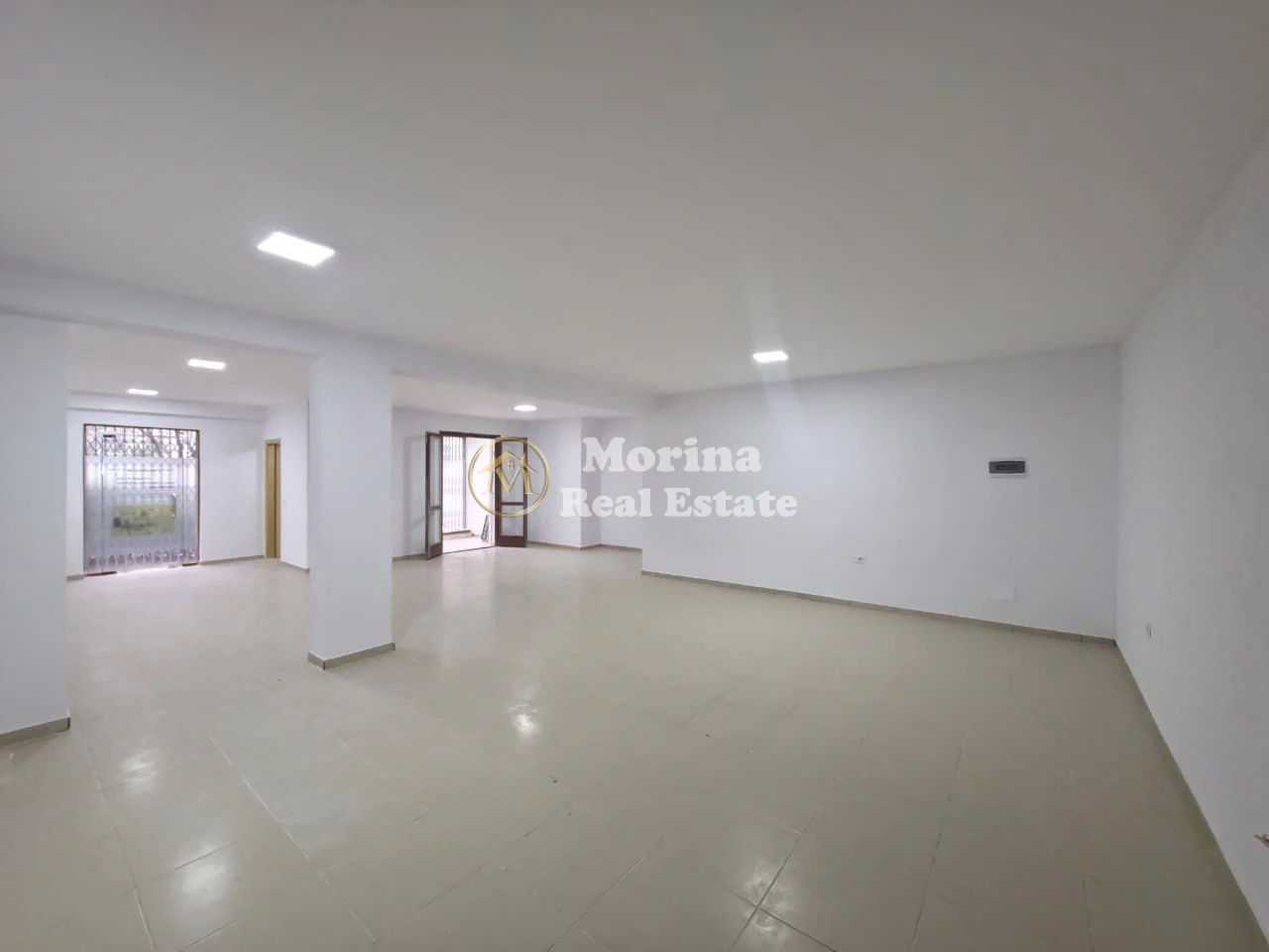 Shitje | Ambjent Biznesi | Xhamia e Selitës | 180000 €