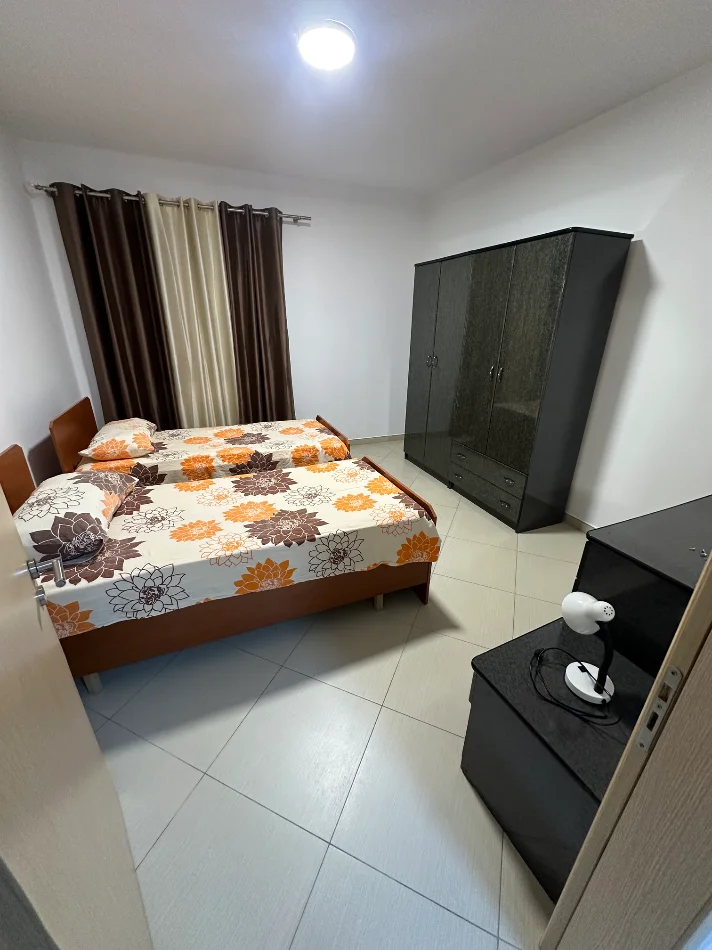 Qera | Vilë 3 + 1+2+Post Parkimi | Kafja e Rremës | 850 €/muaj