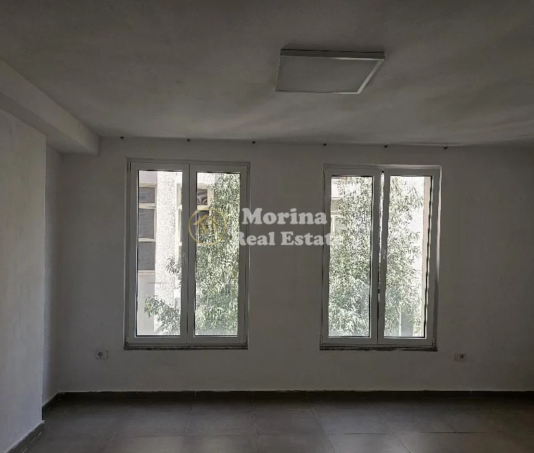 Qera | Ambjent Biznesi | RTSH | 1260 €/muaj i diskutueshem