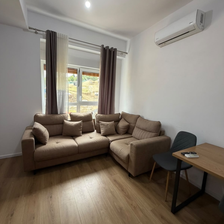 Qera | Apartament 1 + 1 | Ali Demi | 400 €/muaj