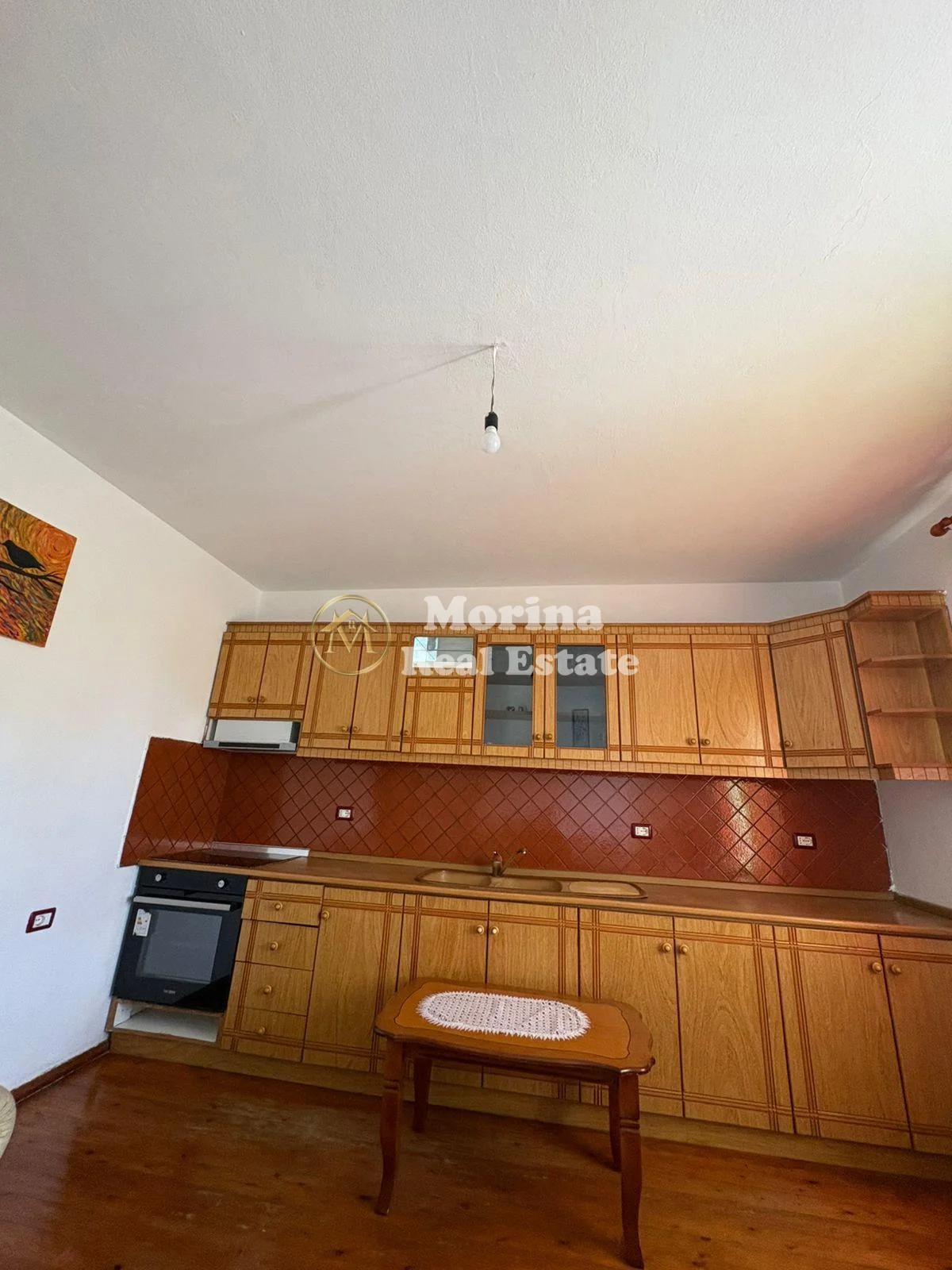 Qera | Shtëpi private 2 + 1 | Rruga Njazi Meka | 380 €/muaj