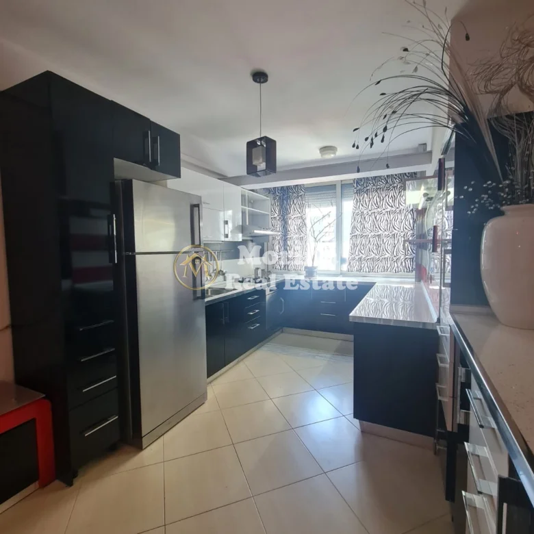 Qera | Apartament 2 + 1 | Report TV | 700 €/muaj