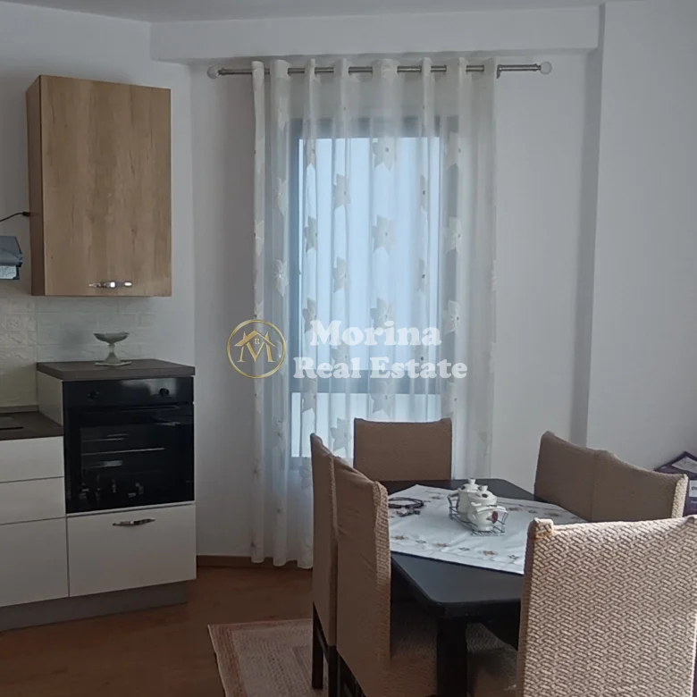 Qera | Apartament 1 + 1 | Farmacia 10| 600 €/muaj 2