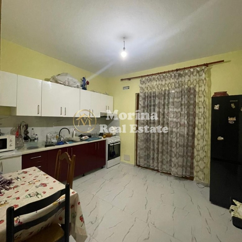 Shitje | Vilë 6 + 1 | Ali Demi | 350000 € 3