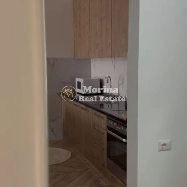 Qera | Apartament 2 + 1 | Rruga 5 Maji | 650 €/muaj 3