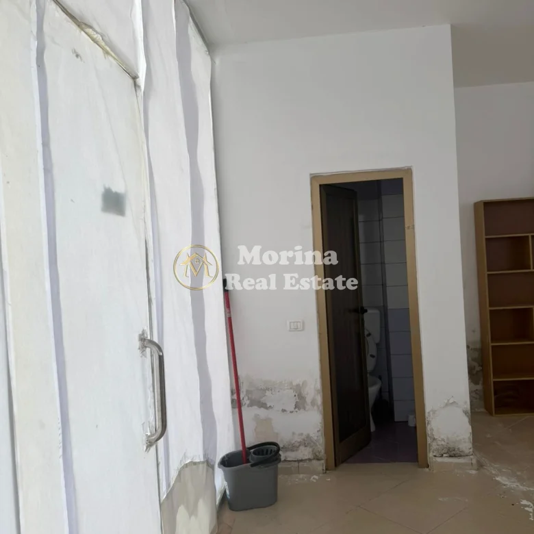 Qera | Ambjent Biznesi | Kodra e Diellit | 500 €/muaj 3