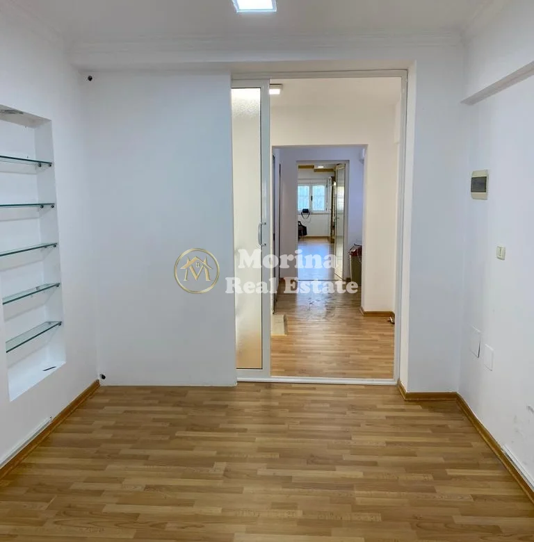 Qera | Ambjent Biznesi | Qender | 1400 €/muaj 4
