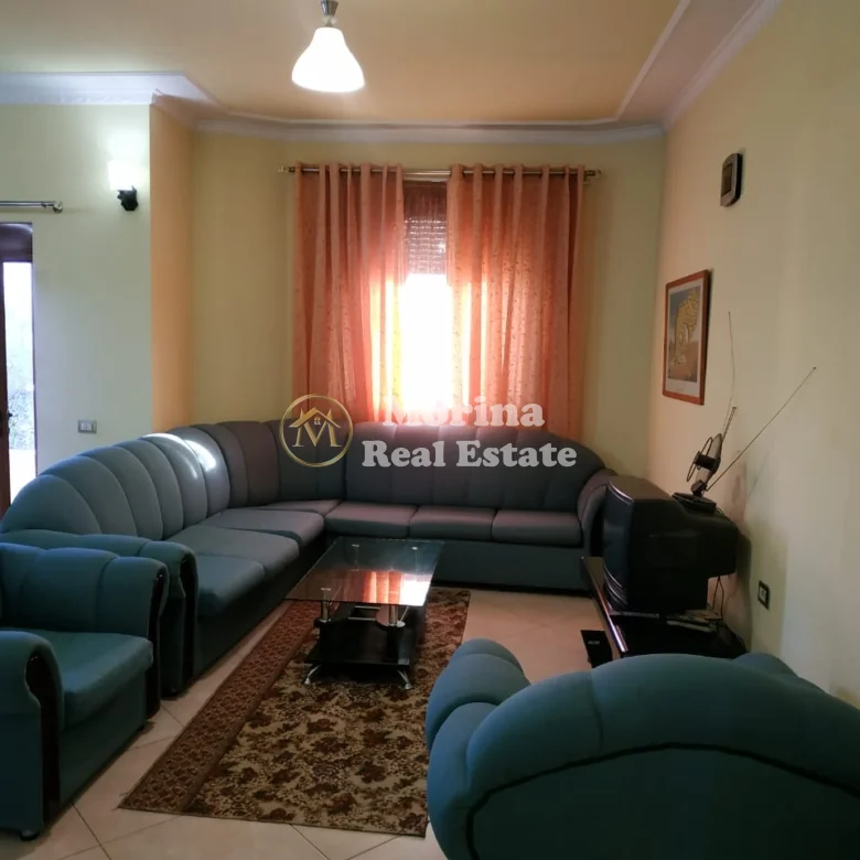 Shitje | Vilë 4 Kateshe + papafingo+ garazh | Selitë | 730000 € 4