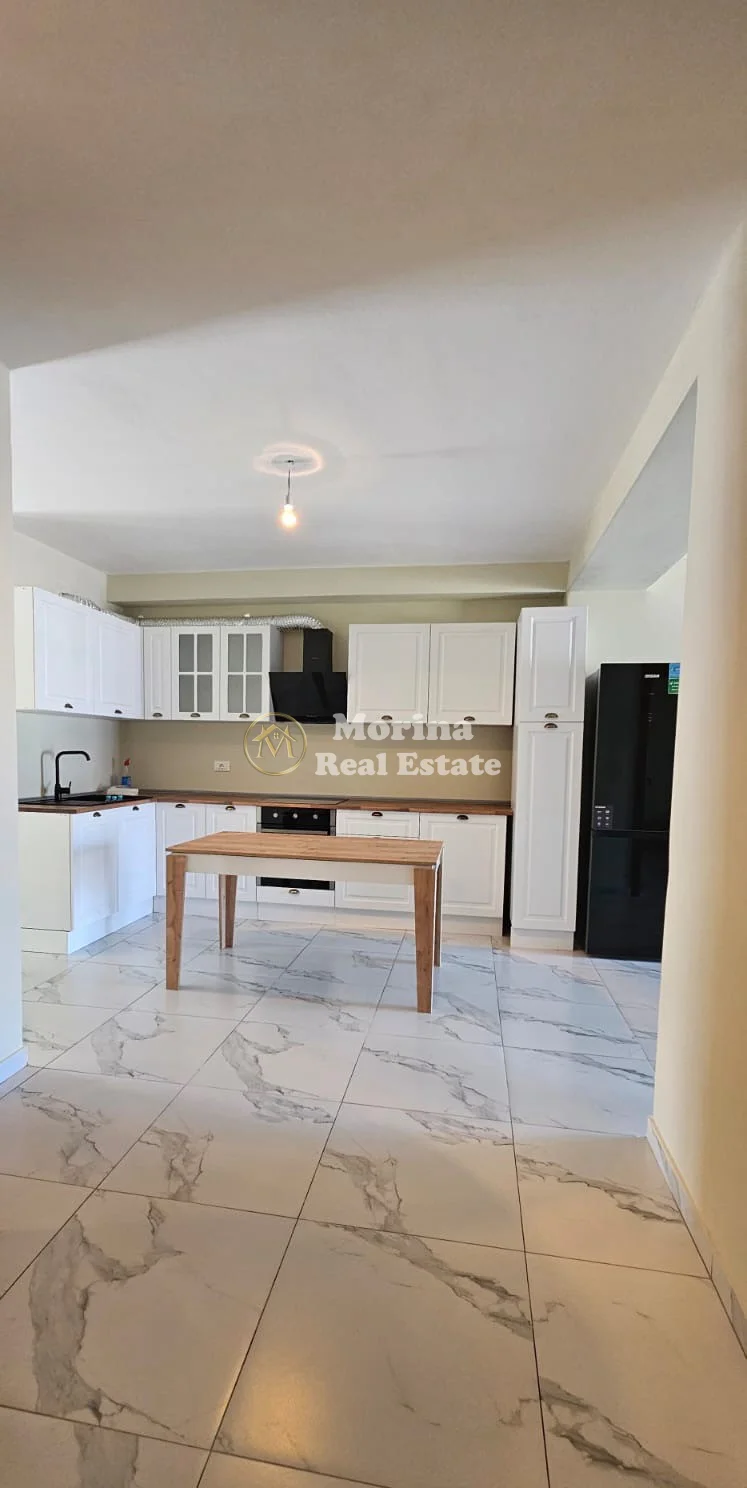 Qera | Apartament 3 + 1 | Kombinat | 700 €/muaj