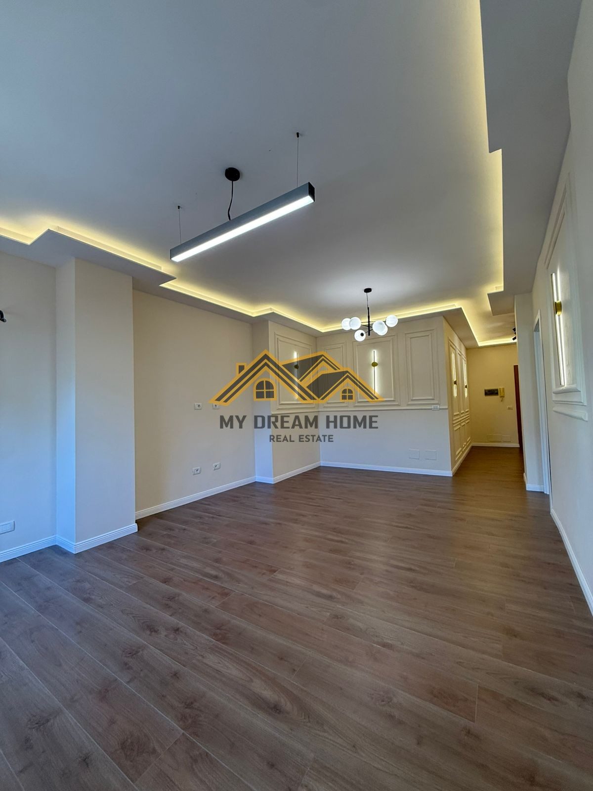 SHITET APARTAMENT 1+1 TEK LAGJIA 6 DURRES !!!