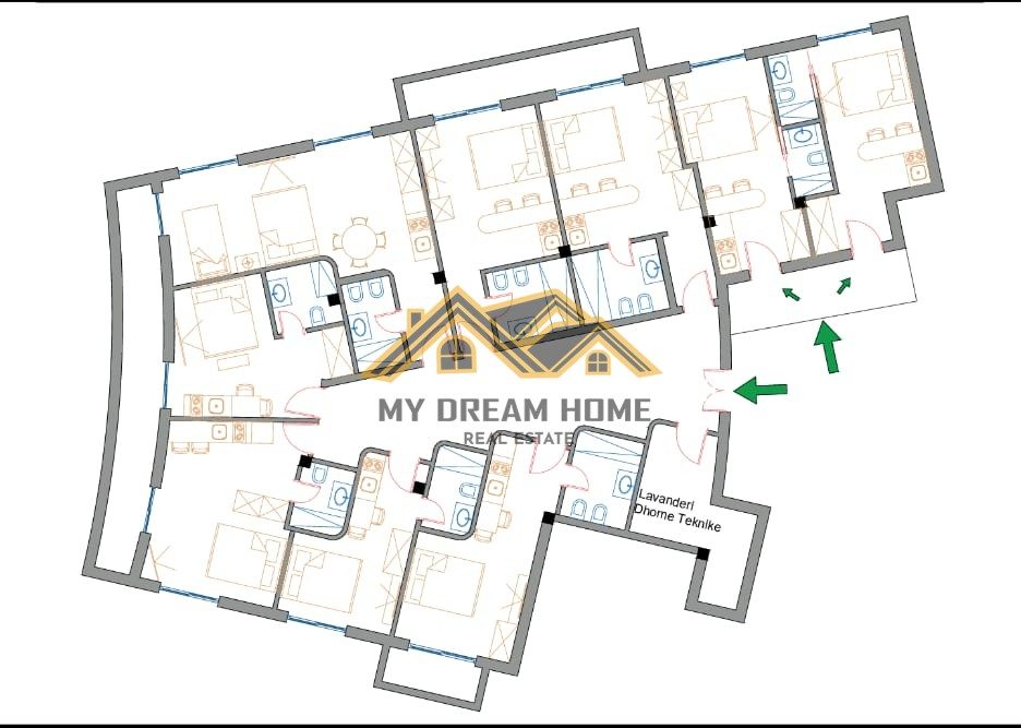 SHITET APARTAMENT 301M2 I PERSHTATSHEM PER BIZNES SI APART-HOTEL ! 3