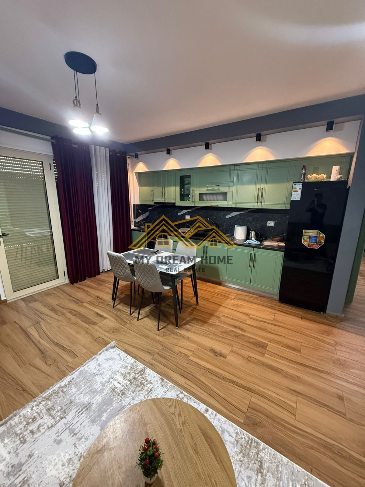 JEPET ME QIRA APARTAMENT 2+1+2 VIJE TE PARE ME PAMJE DETI 4