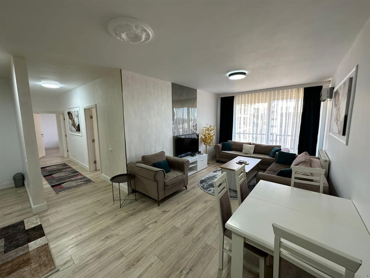 Penthouse me qera ne lagjen Mati 1. 2