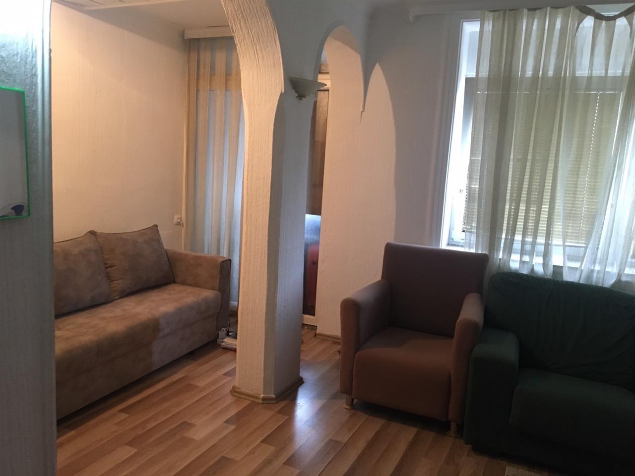 Gasonjere ne shitje ne Bregun e Diellit