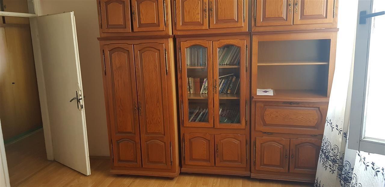Banesa me qera ne Aktash. 4