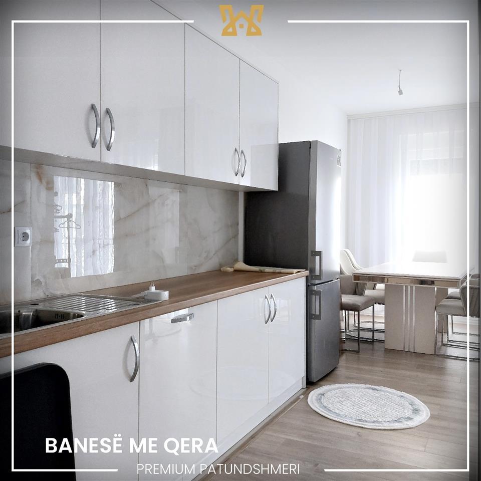 Banes me qera Arberi 2+1 2