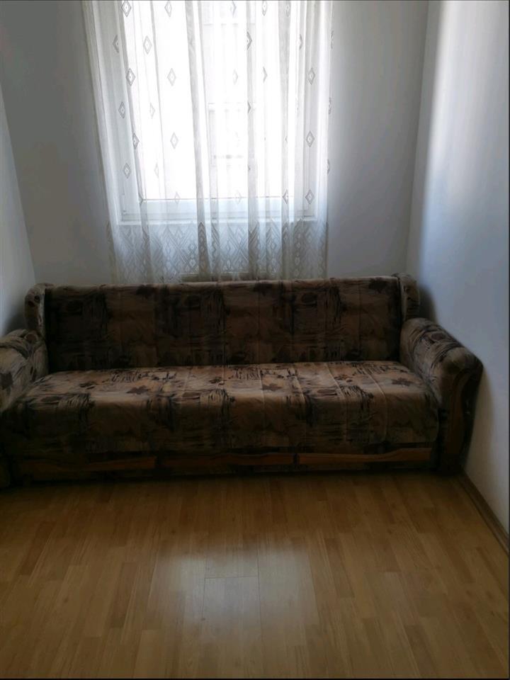 Banesa me qera ne Fushekosove. Tek Euromedi. 4