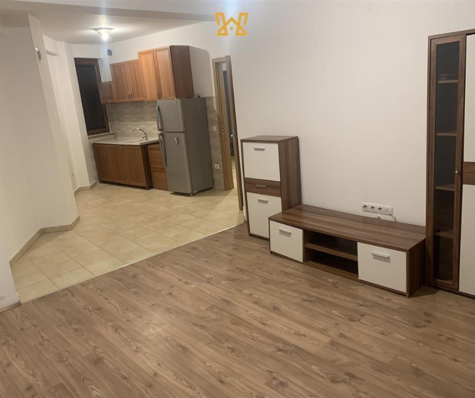 Banesa me qera tek 4 Llullat .