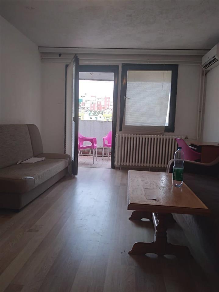 Banese me qera ne lagjen Dardania. 2
