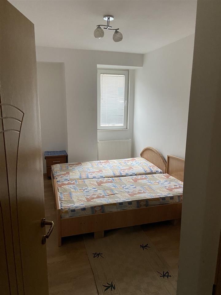 Banes me qera ne lagjen Mati 1 . 3