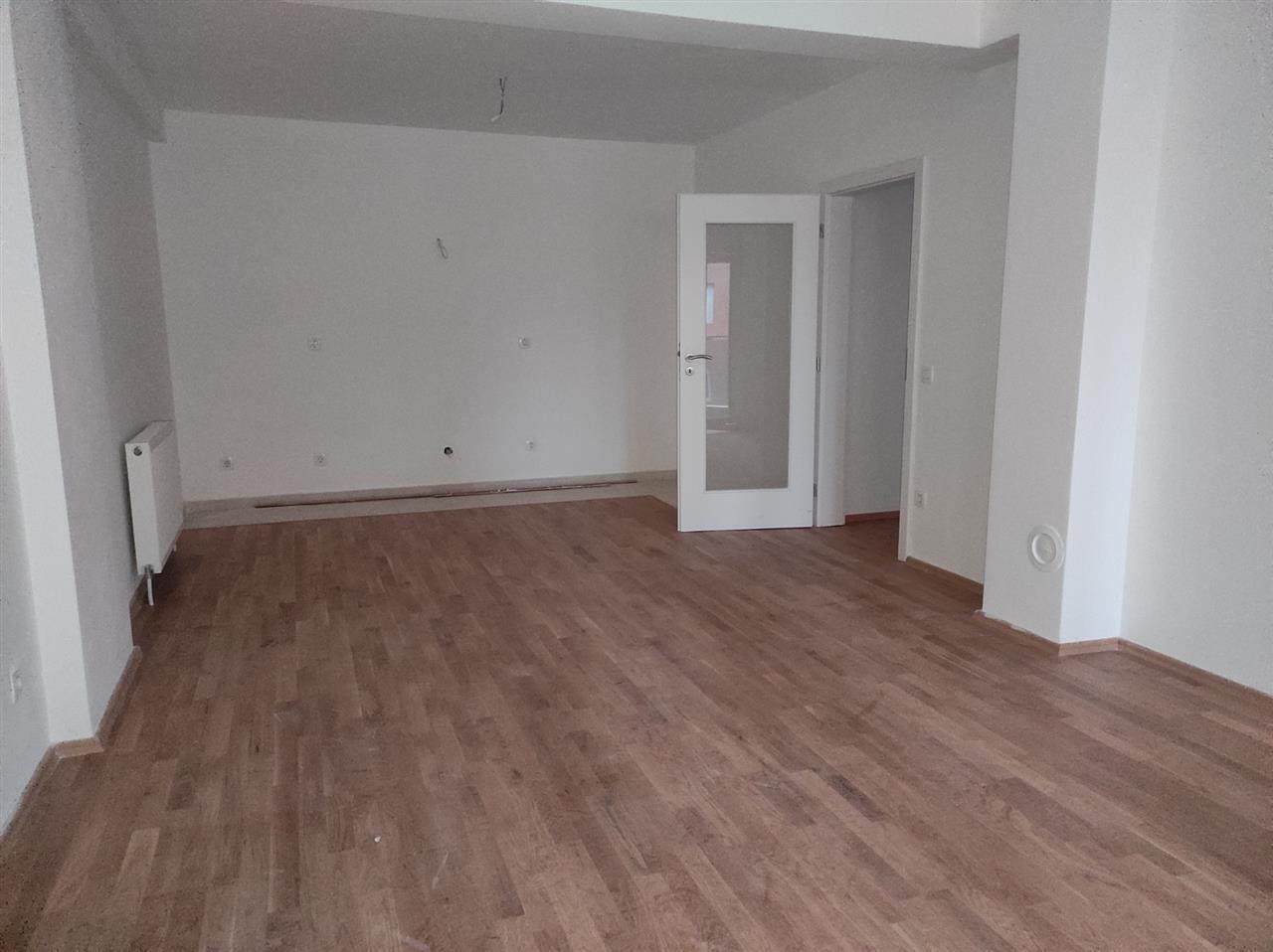 Banes me Qira ne Mati I