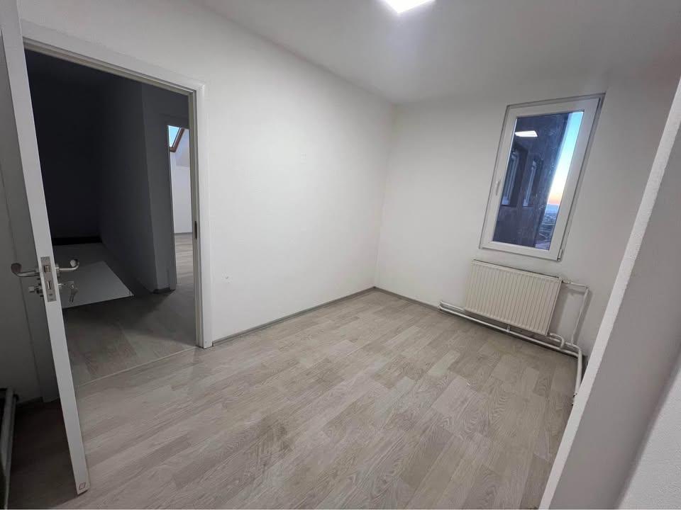 Banes Duplex per zyre me qera ne lagjen Dardania. 3