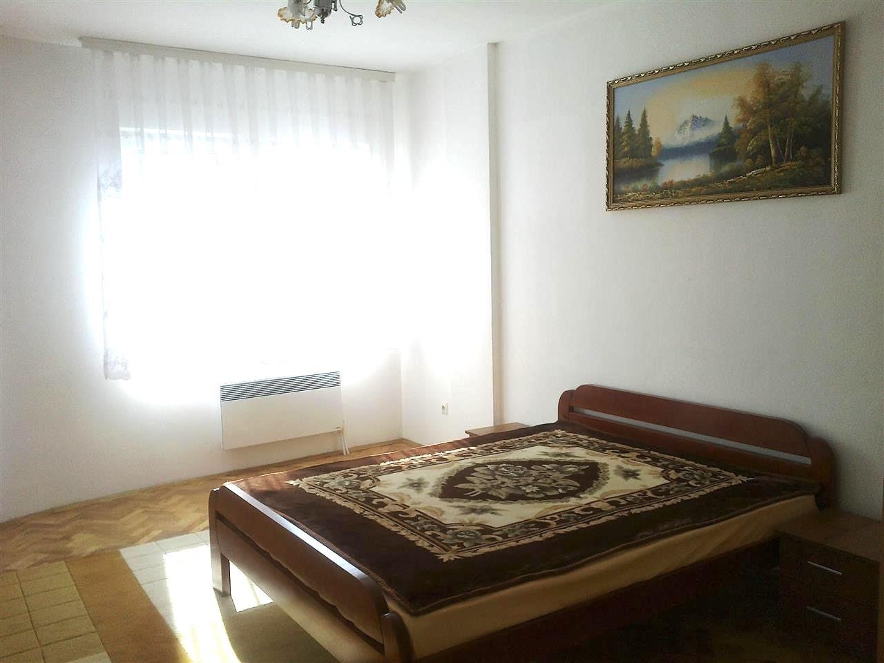 Banes me qera ne Lagjen Aktash. 4