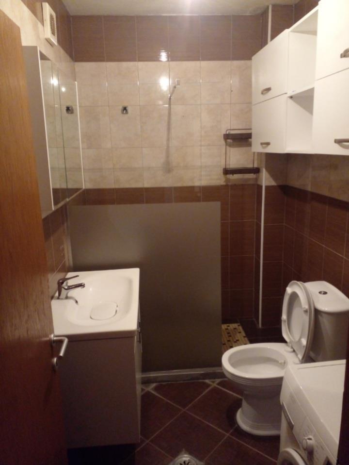 Banes me qira në Fushkosovë. 4