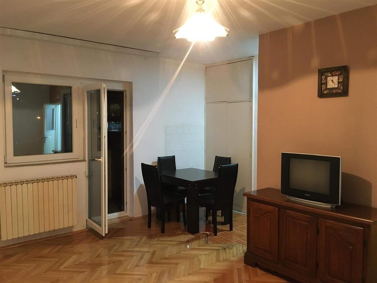 Banes / Zyre me qera ne Ulpiane