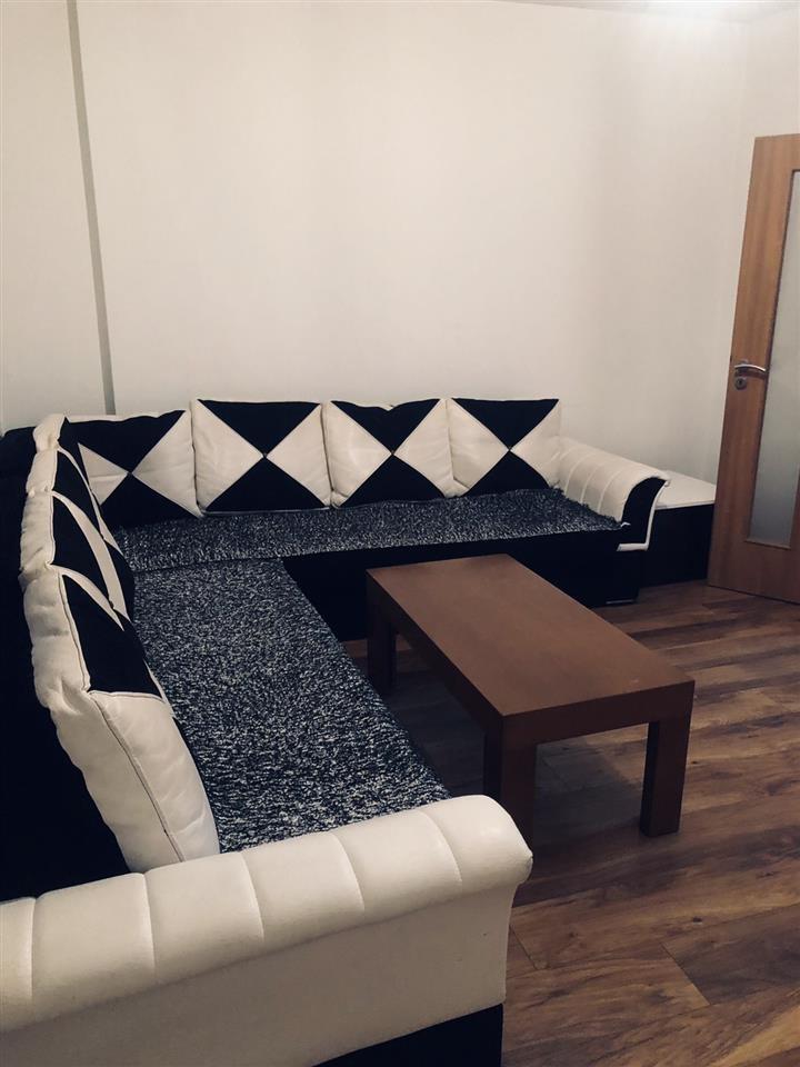 Banesa me qera ne lagjen Muhagjereve . 2