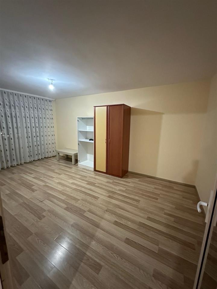 Banes me qera per zyre ne lagjen Dardania.
