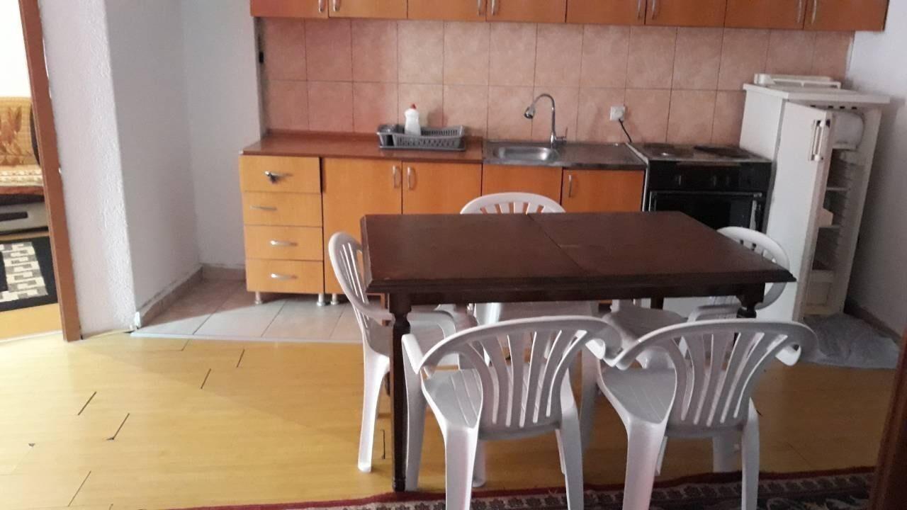 Banes me Qira tek Muhaxhert 4