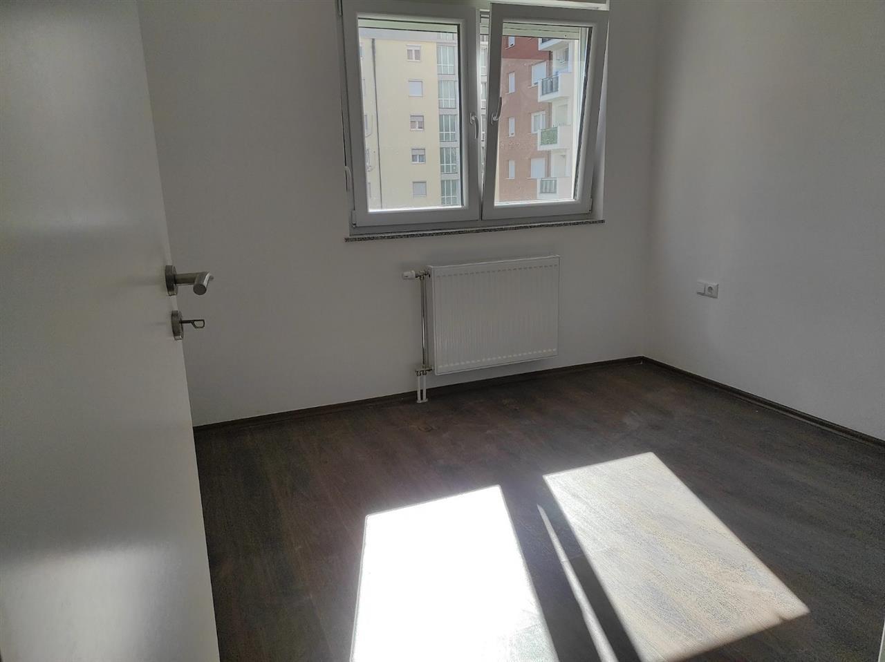 Banesa me qera ne lagjen Mati 1. 4