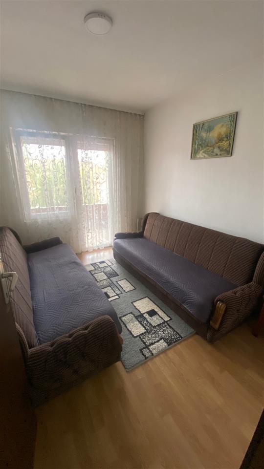 Banes me qera Kodra Timave. 2