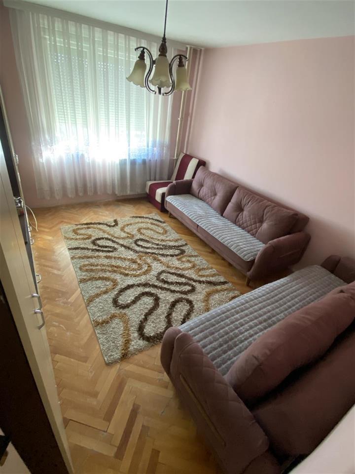 Banesa me qera ne Ulpiane. 3