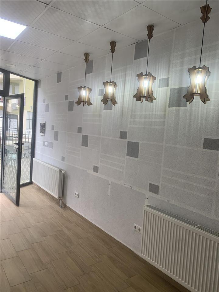 Lokal me Qira 20m2 - Rruga B 4