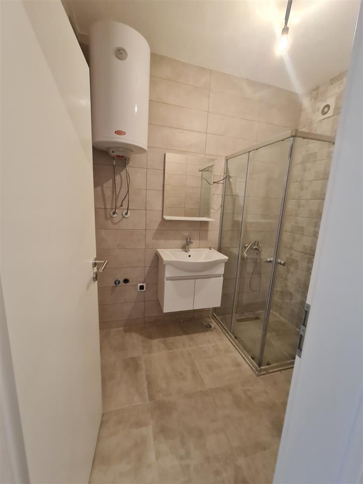 Banesa me qera ne lagjen Prishtina e re . 4