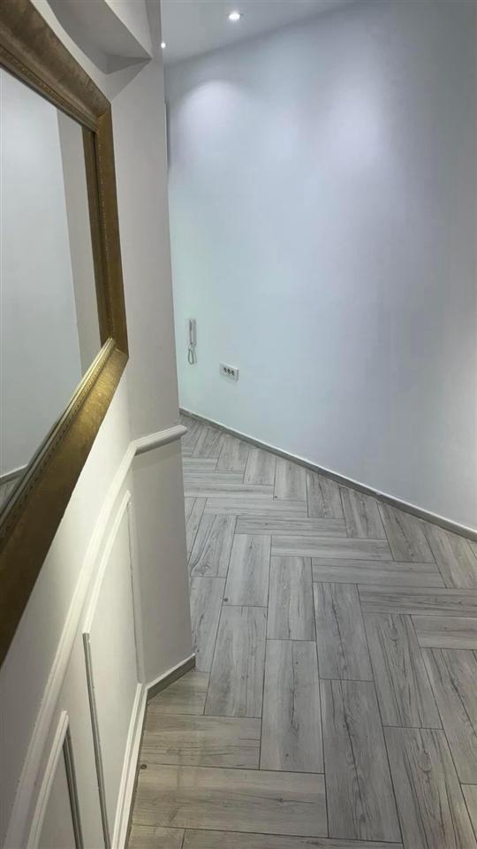 Lokal me qira 10m2- Qender 3