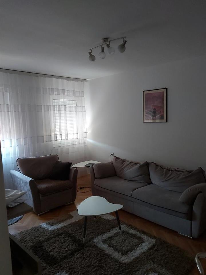 Banes me qera ne lagjen Dardania. 2