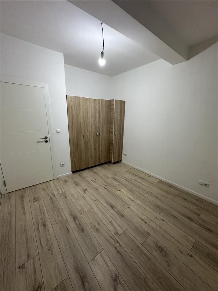 Banesa me qera ne rrugen B. 4