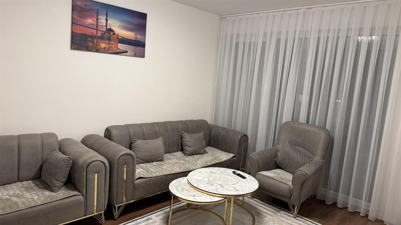 Banes Me Qera 2